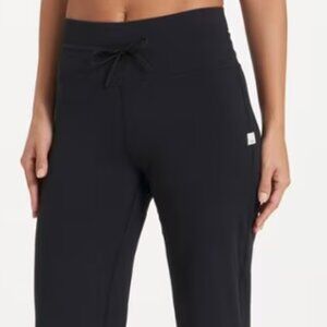 Near New Vuori Daily Wideleg Pants - Small
